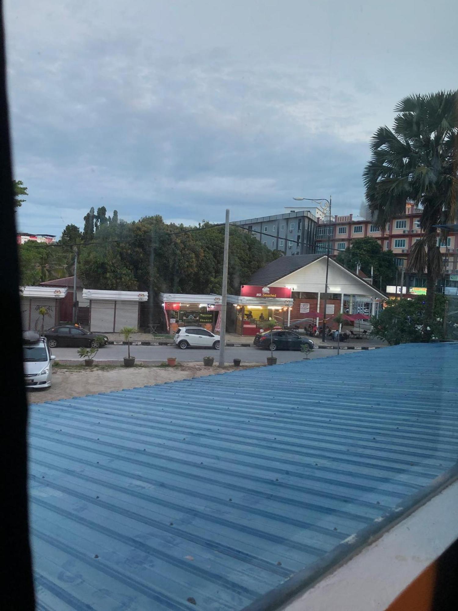 Nu Melati Hotel Pantai Cenang  Exterior photo